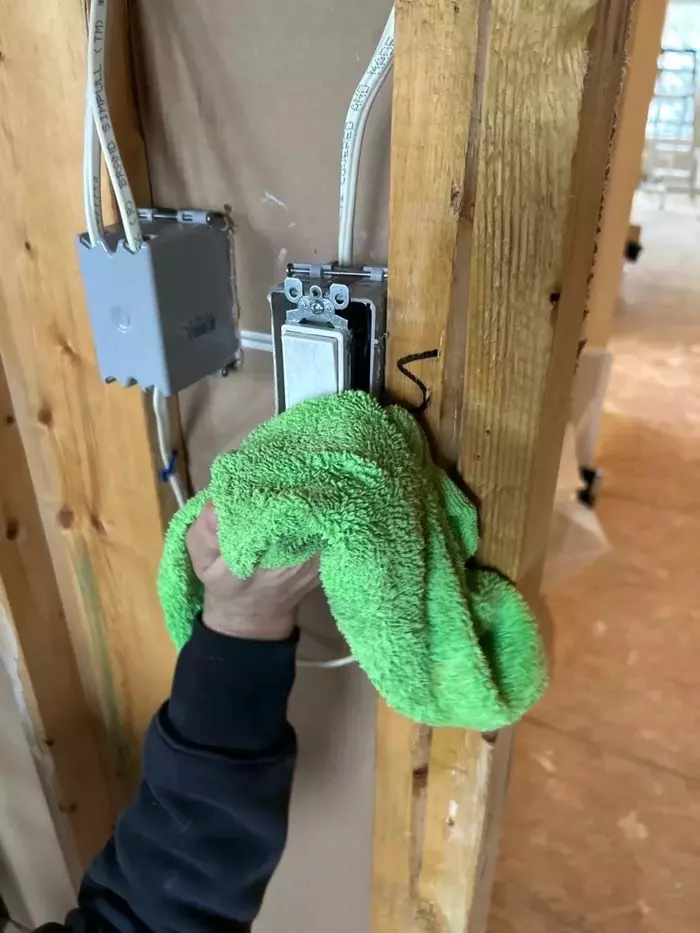 メイ’ NOS Yamaha OEM Intake Side Cover Emblem Decal 490 1985 YZ490 40T